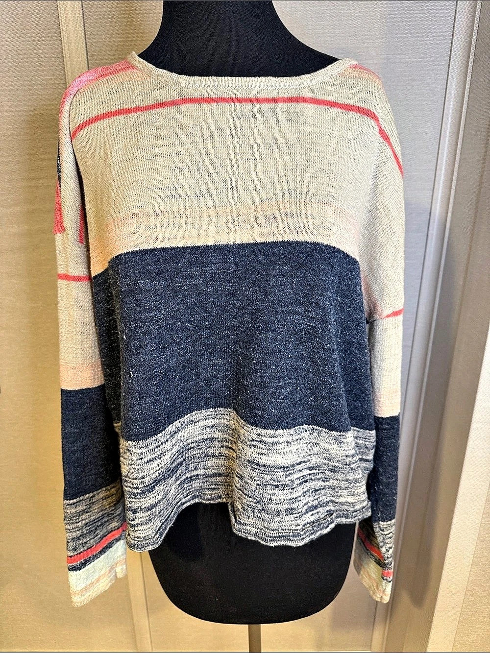 Color Block Crew Neck Sweater in Blue & Pink size M/L